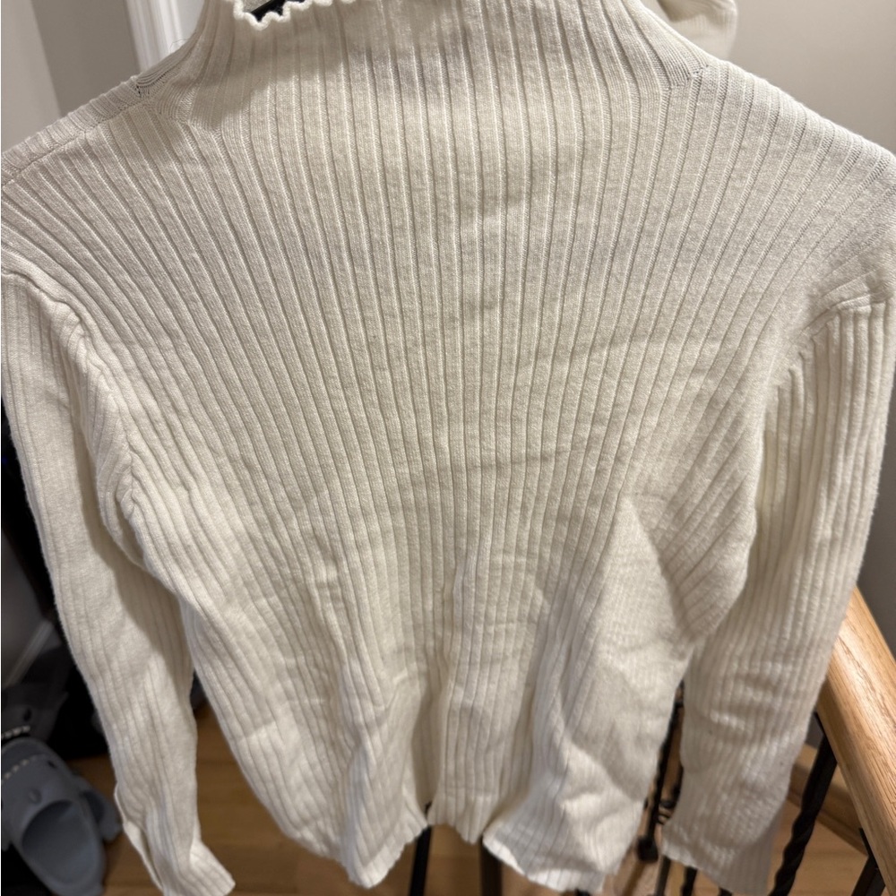 Women's Ribbed Cream Sweater